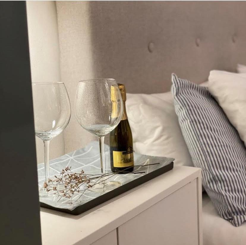 Opera Suites Fidelio , Cozy Studio In The Very Center Of Madrid Exterior photo